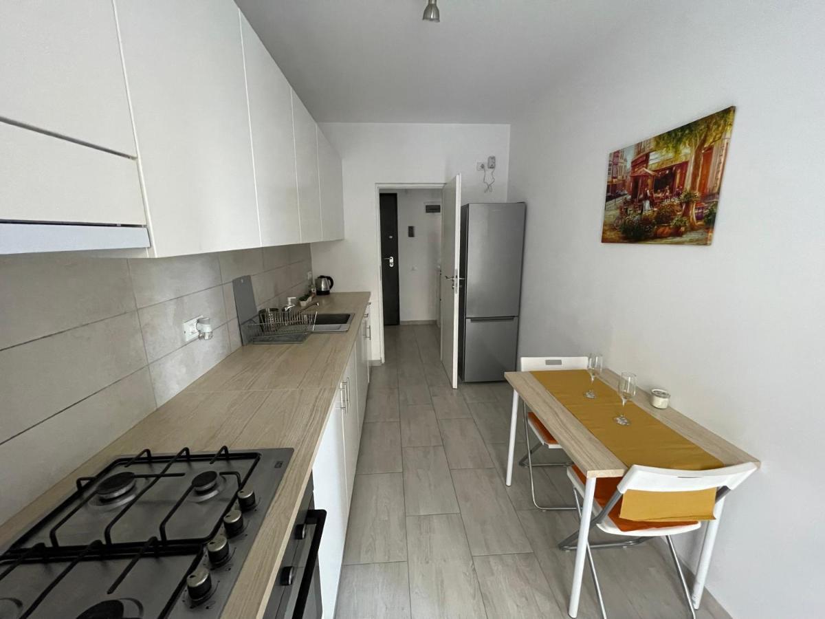 Pearl Luxury Apartment Near Presidential Palace Bukarest Exterior foto