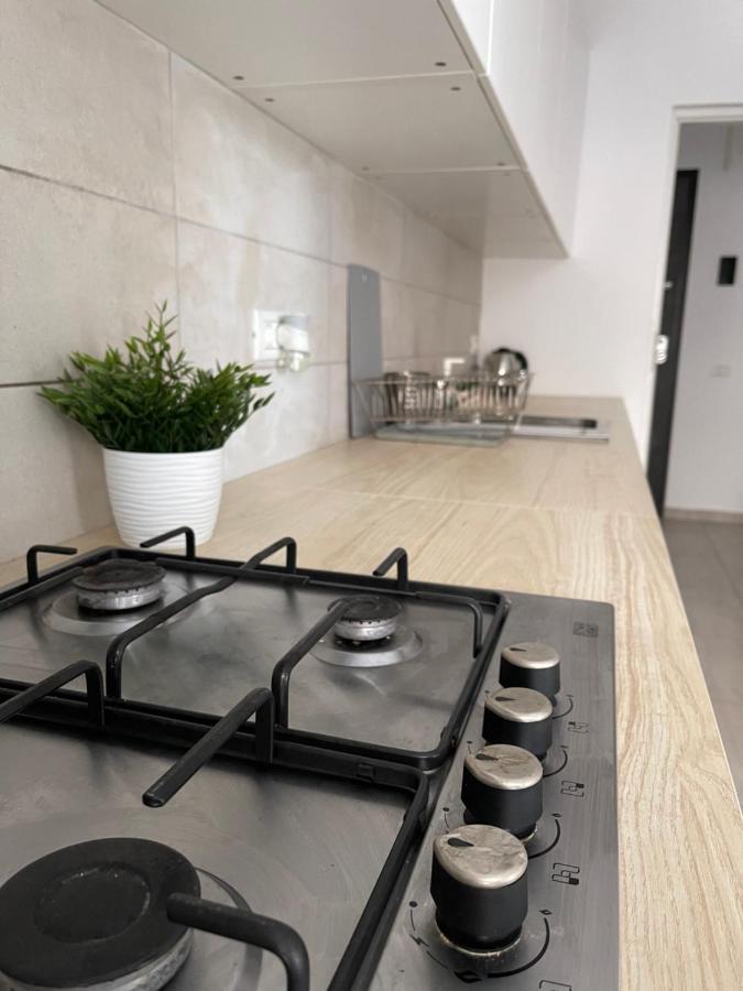 Pearl Luxury Apartment Near Presidential Palace Bukarest Exterior foto